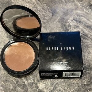 Bobbi Brown Bronzing Powder - Medium